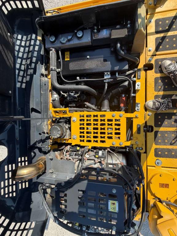 Komatsu PC210-11E0 Foto 16