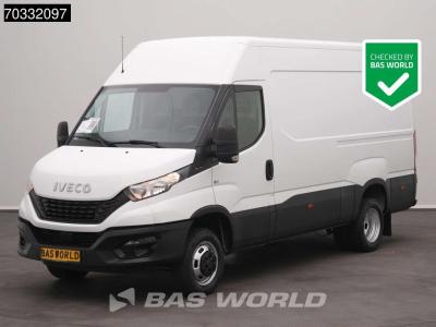 Iveco Daily 35C18 3.0L L2H2 Very nice car! Airco Cruise Trekhaak 3.5t 3520L L2 A/C Towbar Cruise control in vendita da BAS World B.V.