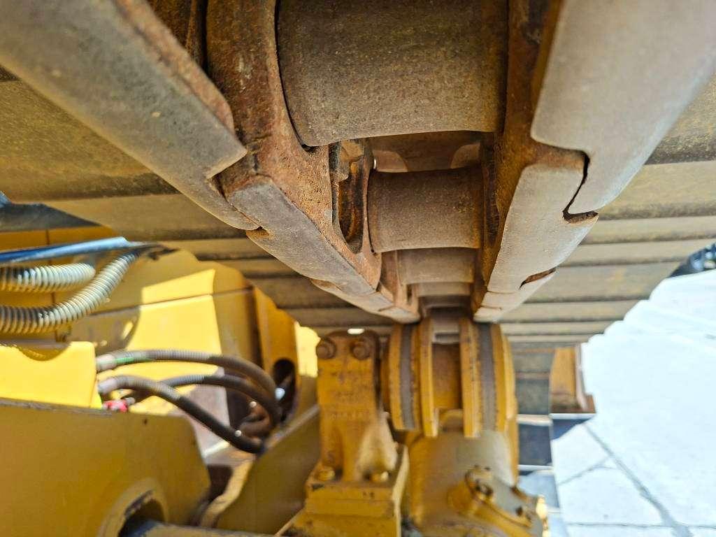 CAT D 6 N LGP Foto 19