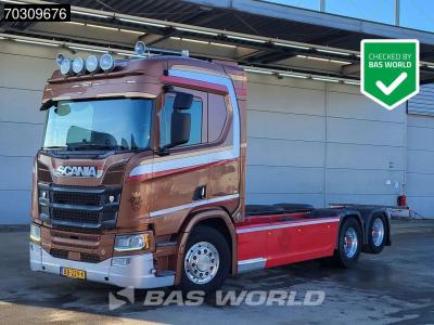 Scania R730 6X2 NL-Truck V8 chassis Lift-Axle Retarder Automatic ACC Euro 6 in vendita da BAS World B.V.