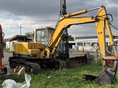Fai Komatsu 410 in vendita da Zane Macchine Srl