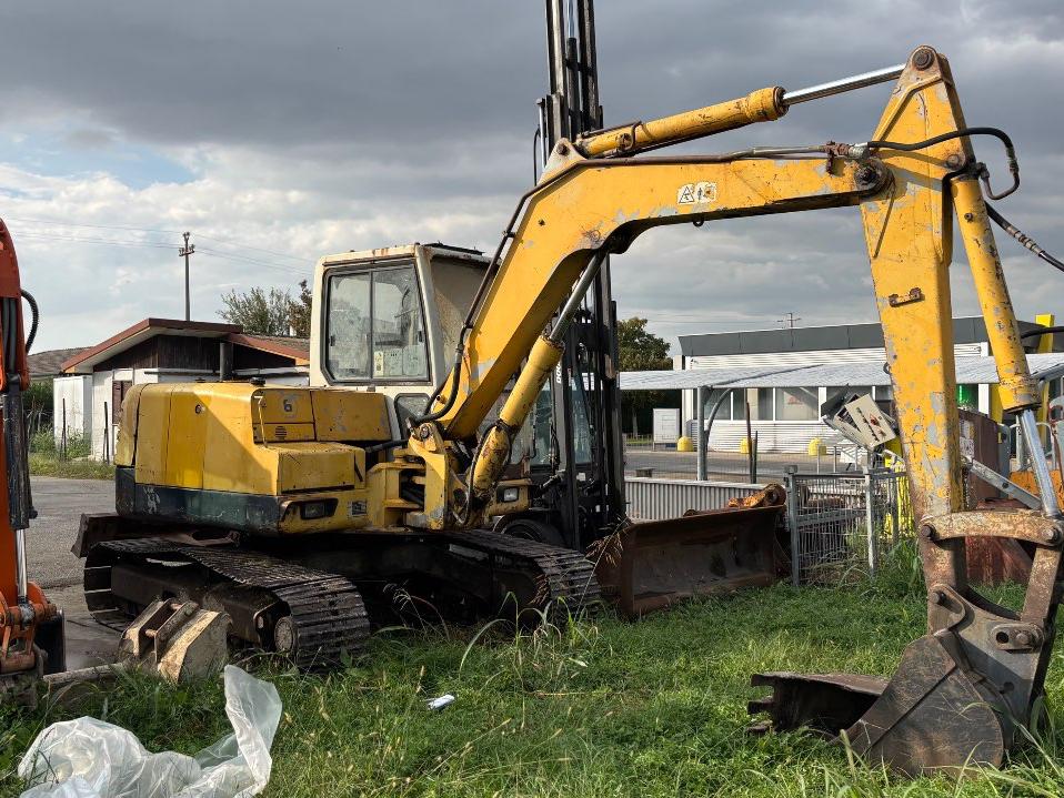 Fai Komatsu 410 Foto 1
