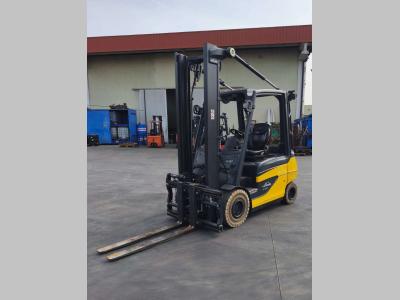 Linde E30-01 in vendita da Uni.Trucks Srl