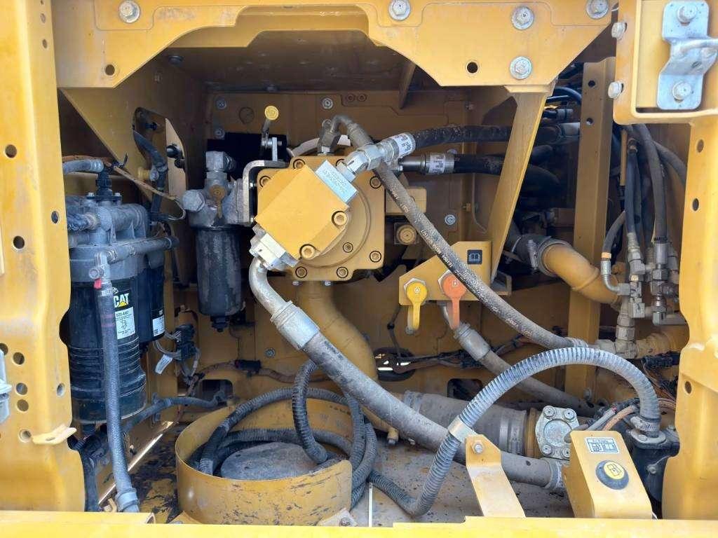 Caterpillar 323 07B Foto 22