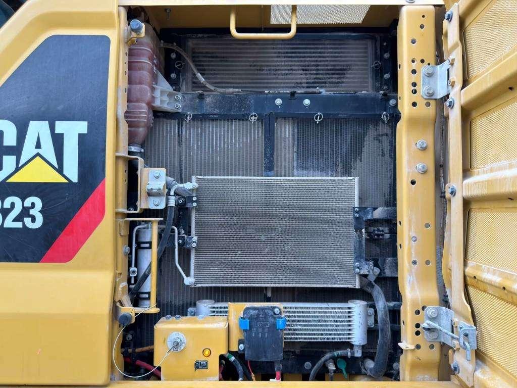 Caterpillar 323 07B Foto 24