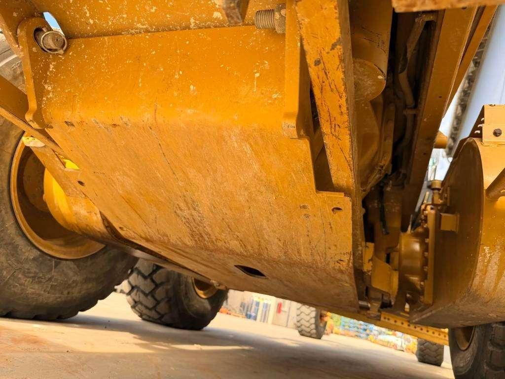 Caterpillar 140M2 Foto 12