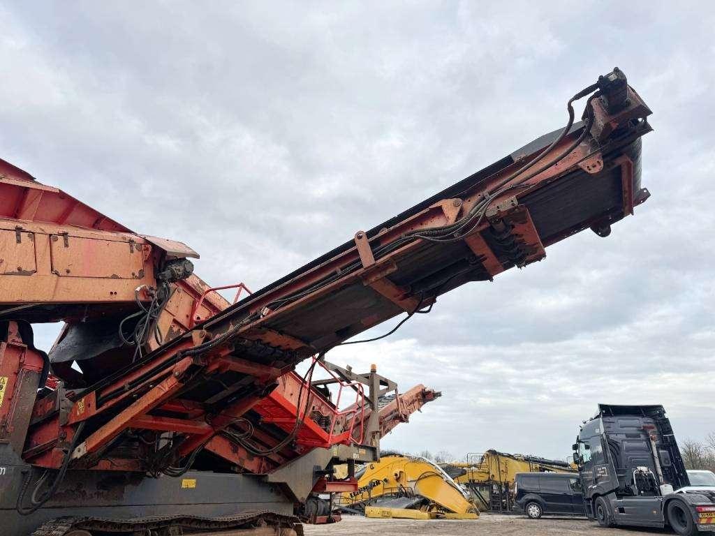 Terex Finlay 883 - Deutz Engine / 2 Side Conveyor Foto 17