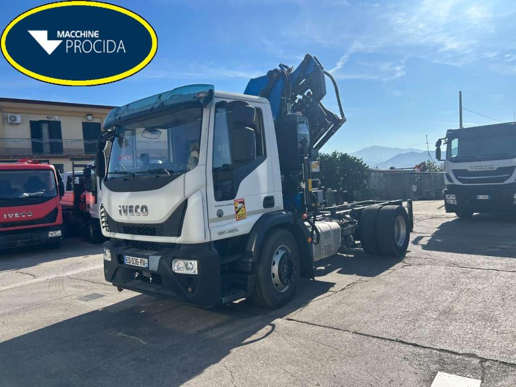 Iveco EUROCARGO CUBE 190-280L Foto 1