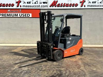 Toyota 8FBMT25 in vendita da Massucco T. Srl