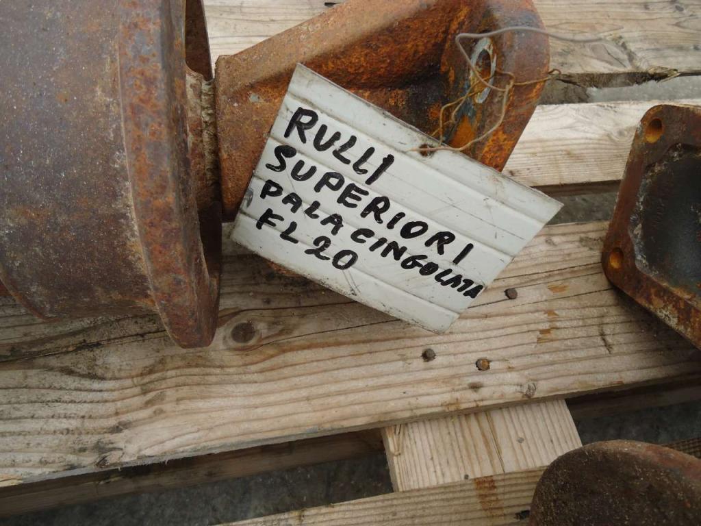 Rulli superiori per Fiat Allis FL20 Foto 3