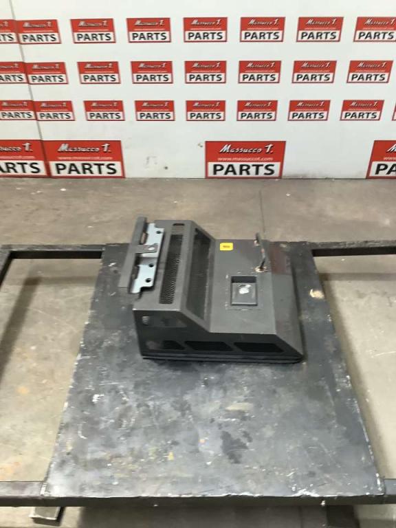 Cofanatura e carter carrozzeria per Hitachi ZX135US-7 Foto 3
