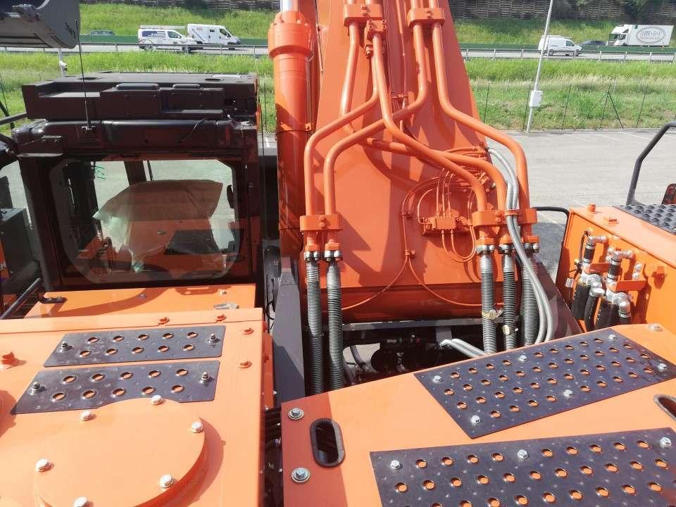 Hitachi ZX890LCH-7 Foto 10