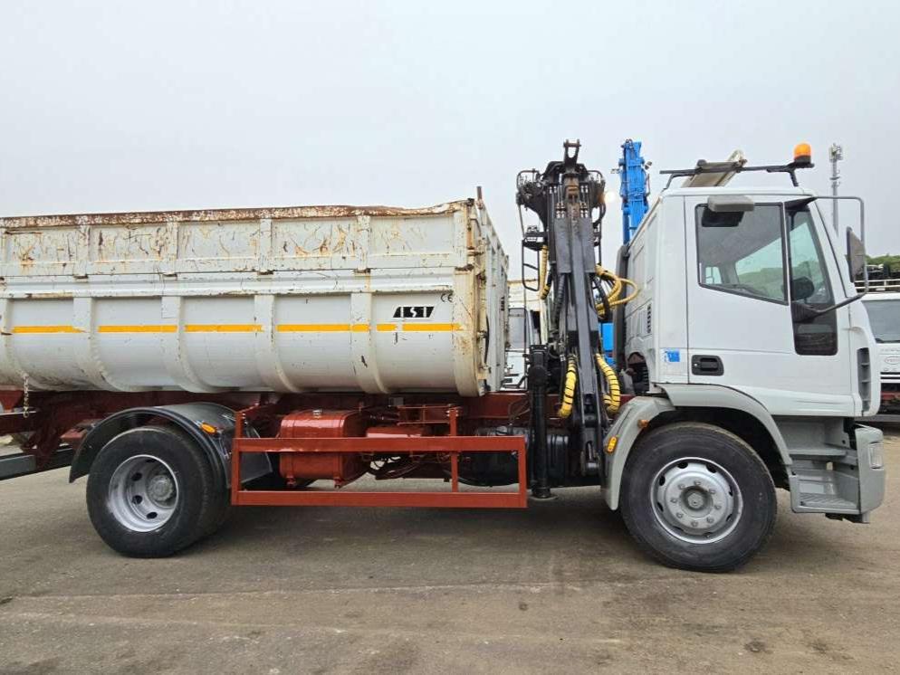 Iveco EUROCARGO 150E21 Foto 11