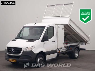 Mercedes-Benz Sprinter 516 CDI Kipper met Kist Dubbellucht 3,5t Trekhaak Airco Cruise MBUX CarPlay Euro6 Tipper B in vendita da BAS World B.V.