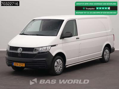 Volkswagen Transporter 110pk L2H1 Airco Parkeersensoren Euro6 L2 Airco in vendita da BAS World B.V.