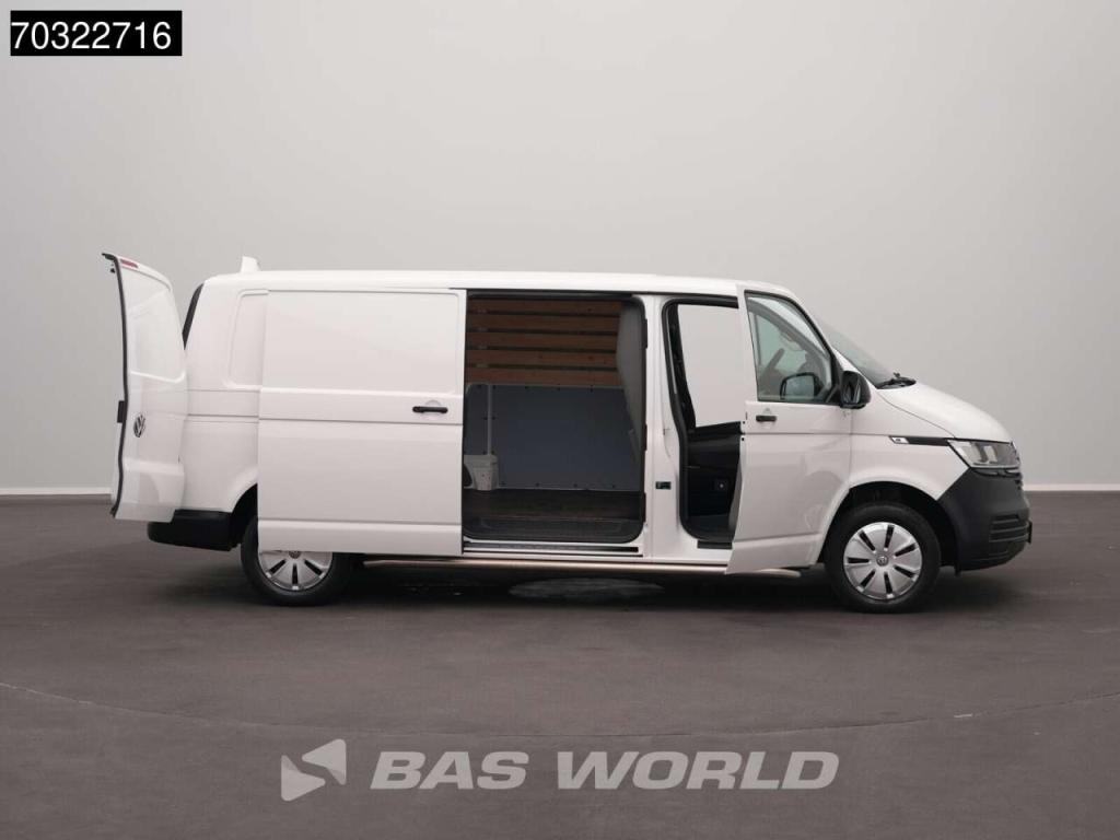 Volkswagen Transporter 110pk L2H1 Airco Parkeersensoren Euro6 L2 Airco Foto 10