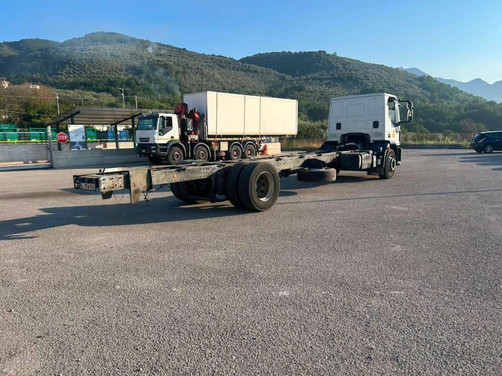 Iveco EUROCARGO CUBE 190-280L Foto 12