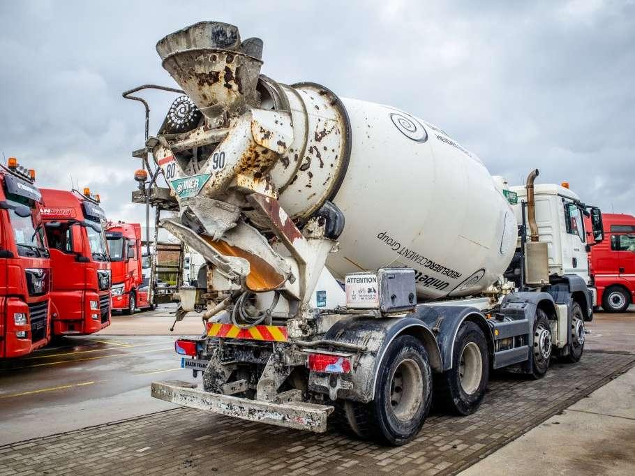Man TGS 32.360 BB+MIXER 9M³ Foto 4