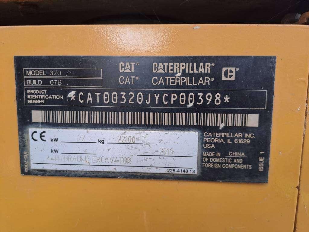 Caterpillar 320 Foto 8