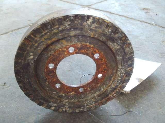 Puleggia per Fiat Allis FE18 - MOTORE FIAT 8265.04 - N. 4728716 Foto 2