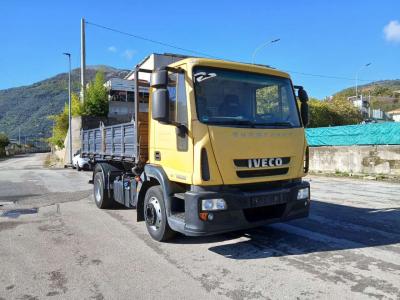 Iveco EUROCARGO 120E28P in vendita da Procida Macchine S.r.l.