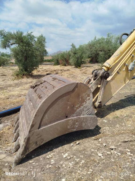 New Holland E215B Foto 11