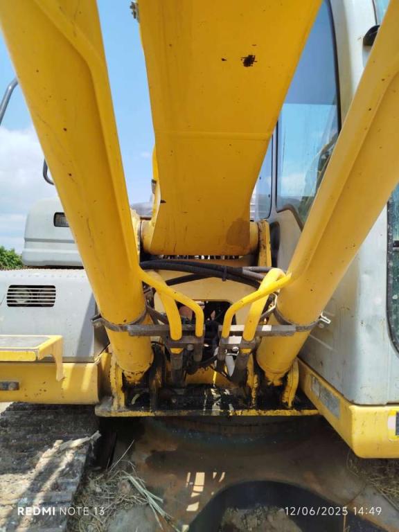New Holland E215B Foto 3
