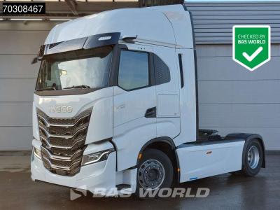 Iveco S-Way 500 4X2 NEW! 2xTanks HPEB Standklima LED Navi in vendita da BAS World B.V.