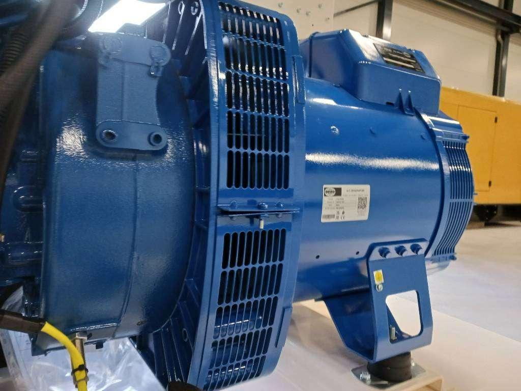 FG Wilson P110-3 - 110 kVA Open Genset - DPX-16008-O Foto 15