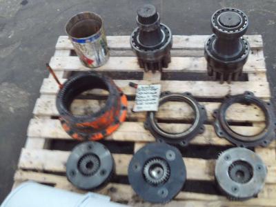 Riduttore di rotazione ralla per Fiat Hitachi EX215 - 235 in vendita da OLM 90 Srl