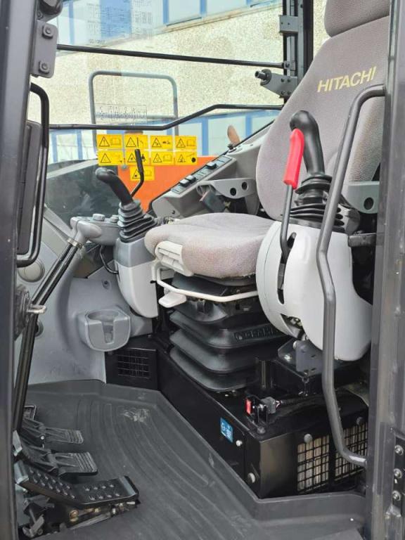 Hitachi Zaxis 85 USB-5, braccio triplice Foto 16