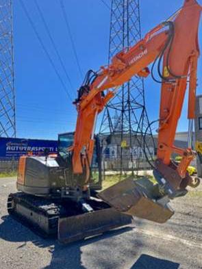 Hitachi Zaxis 85 USB-5, braccio triplice Foto 3