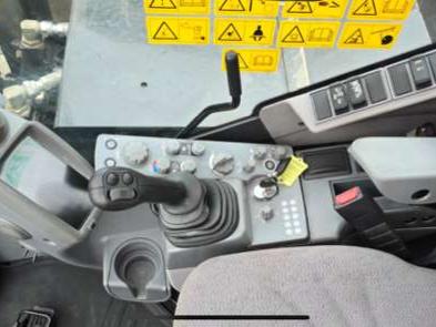 Hitachi Zaxis 85 USB-5, braccio triplice Foto 4
