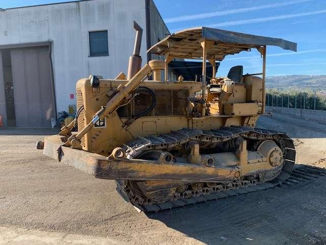 Caterpillar D6C Foto 1