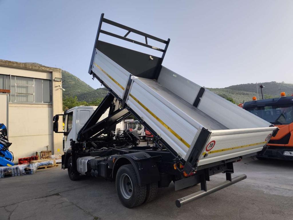 Iveco EUROCARGO 140-250 Foto 26