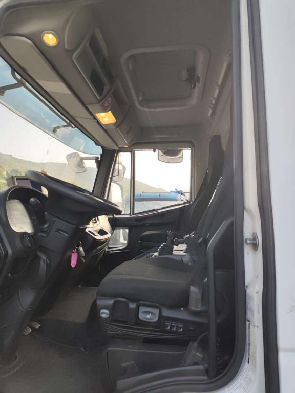 Iveco EUROCARGO 140-250 Foto 7