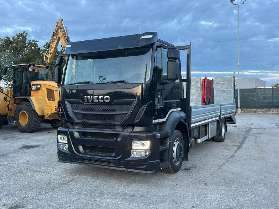 Iveco Stralis 330 Foto 2