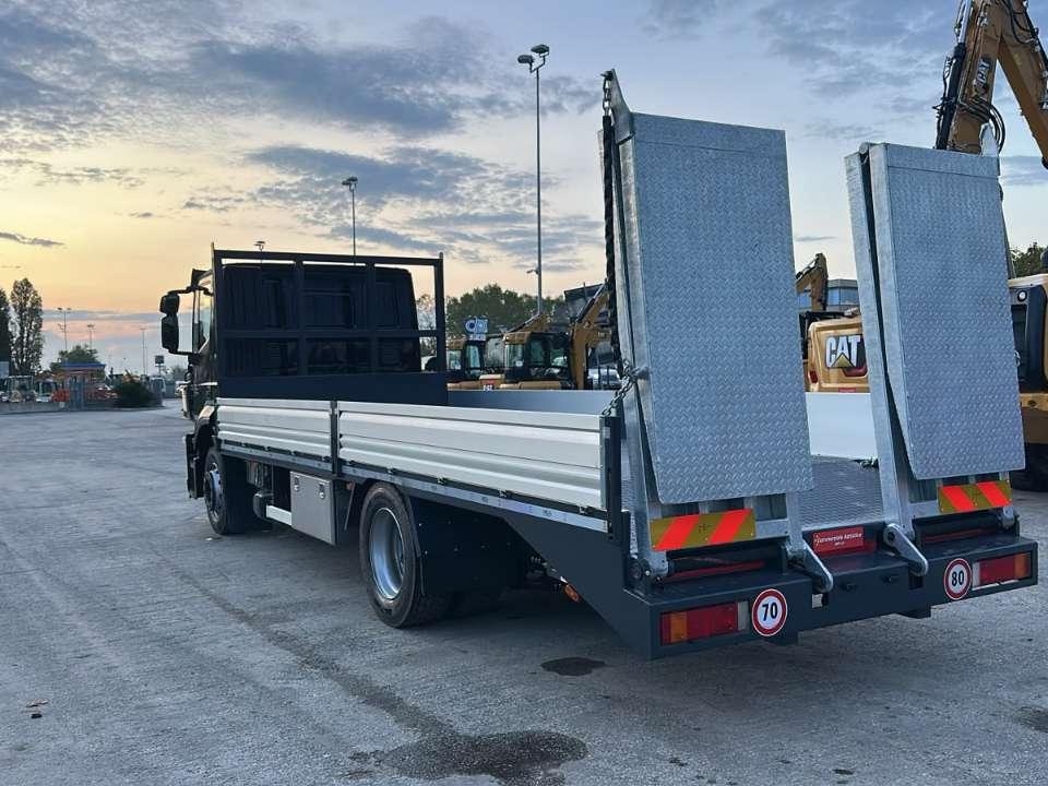 Iveco Stralis 330 Foto 4