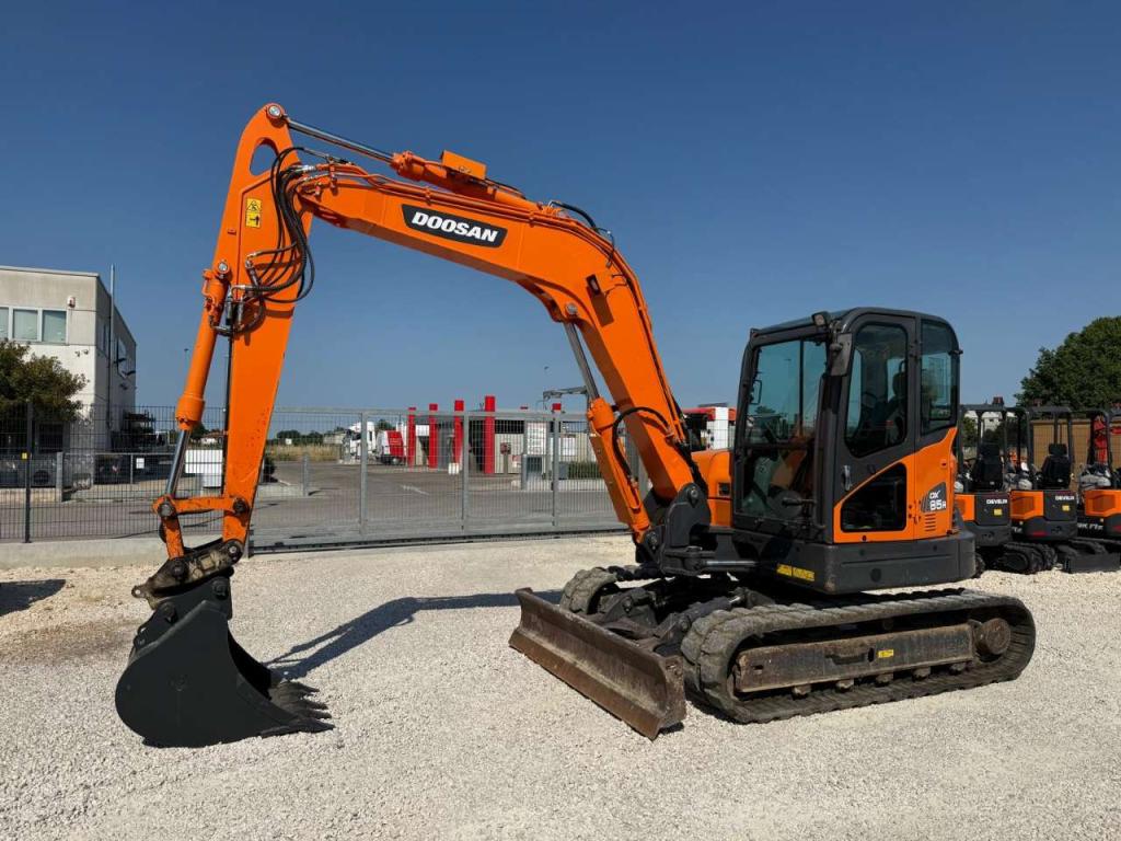 Doosan DX85R-3 Foto 1
