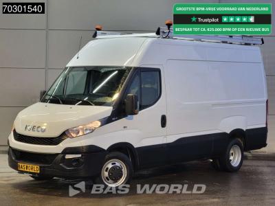 Iveco Daily 35C21 3.0L Dubbellucht 3,5t Trekhaak 210PK L2H2 Airco Cruise Camera Imperiaal Werkplaatsinric in vendita da BAS World B.V.