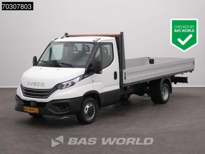 Iveco Daily 35C21 3.0L Automaat Open Laadbak 210PK Dubbellucht 3,5t Trekgewicht ACC LED Airco Camera CarP in vendita da BAS World B.V.