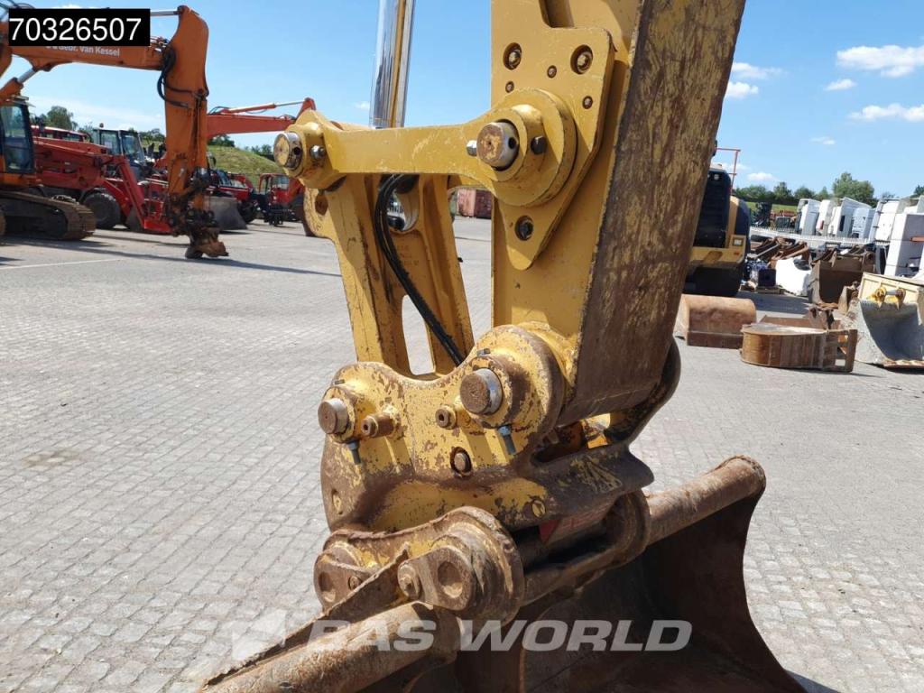 Caterpillar 320 07B Foto 16