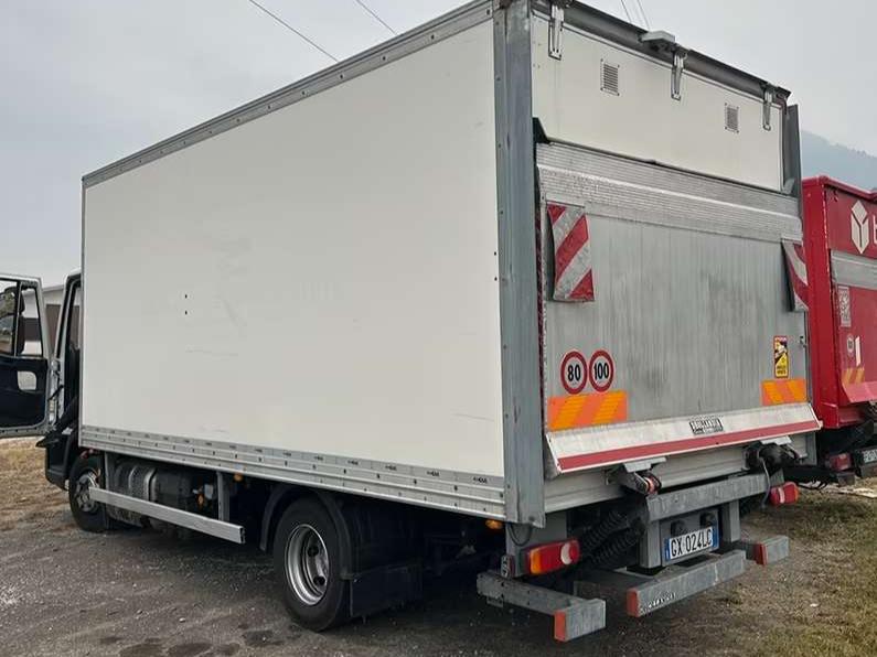 Iveco 75 E16 Eurocargo Foto 3