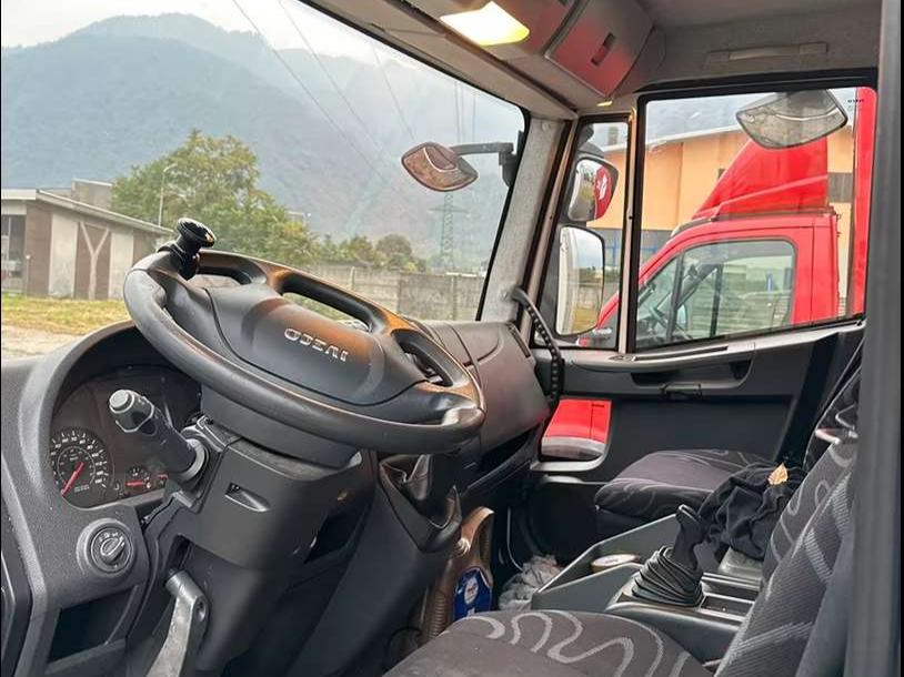 Iveco 75 E16 Eurocargo Foto 5