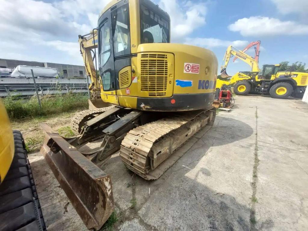 Komatsu PC138 US-8 Foto 6