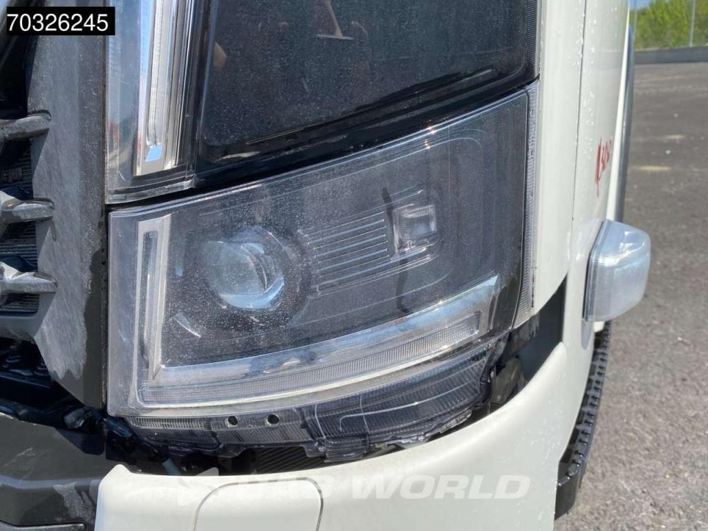 Isuzu M30 5.2 4X2 Foto 10