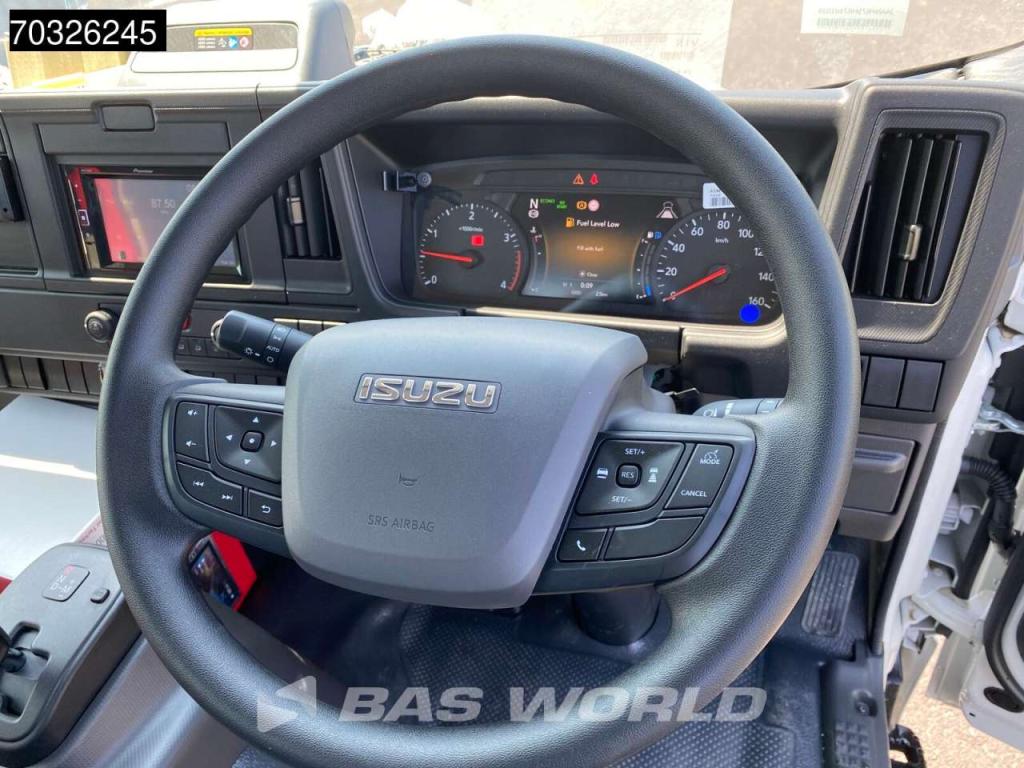 Isuzu M30 5.2 4X2 Foto 12