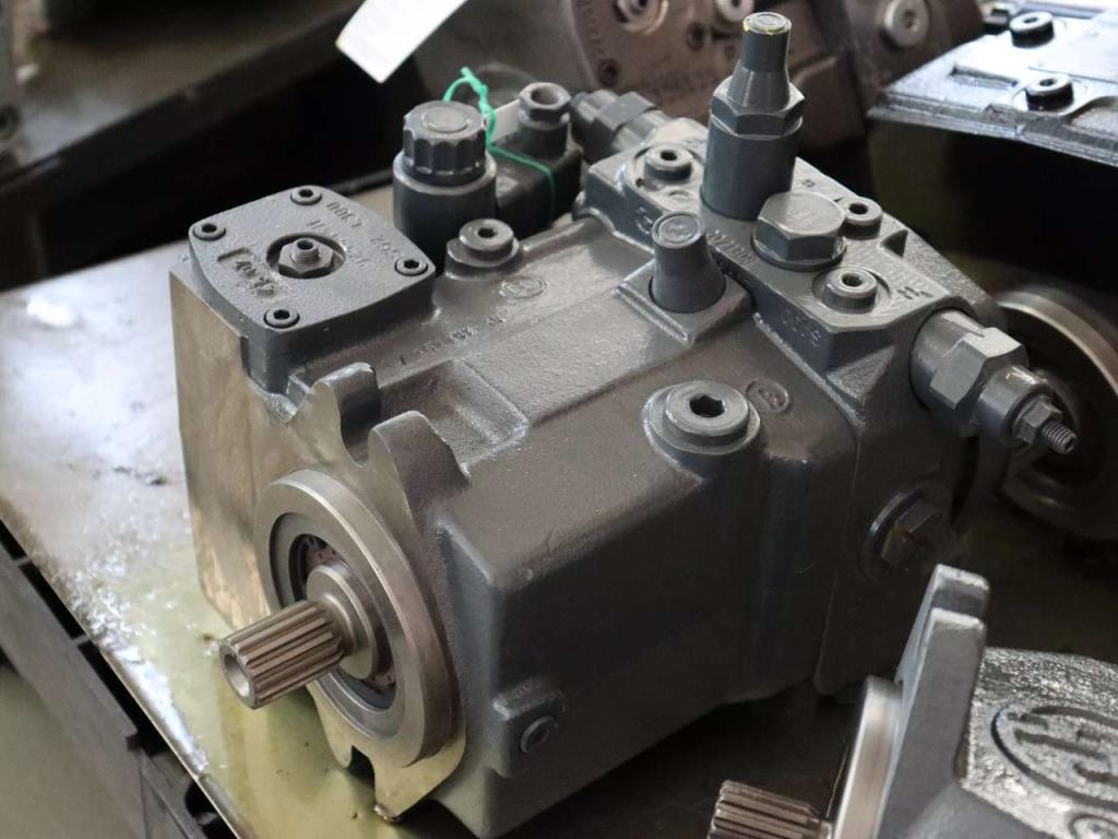 Bosch Rexroth A10VG45DA1D2/10R-NSC10F015SH Foto 2