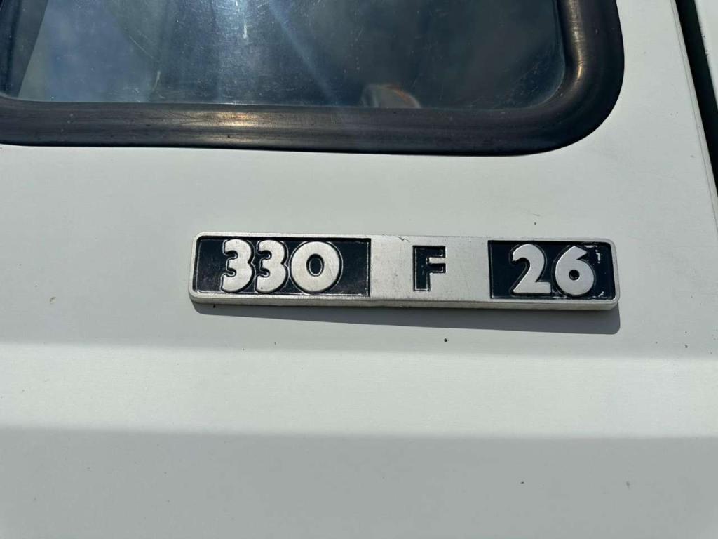 Fiat Iveco 330 26 Foto 2