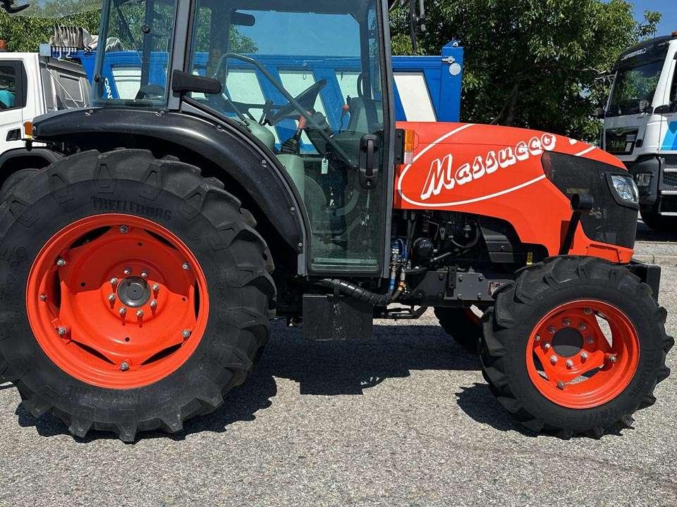Kubota M8540 4x4 Foto 9